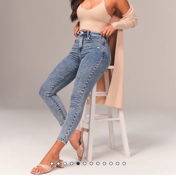 Curve Love High Rise Super Skinny Ankle Jeans in Medium Wash - Picture 7 of 12